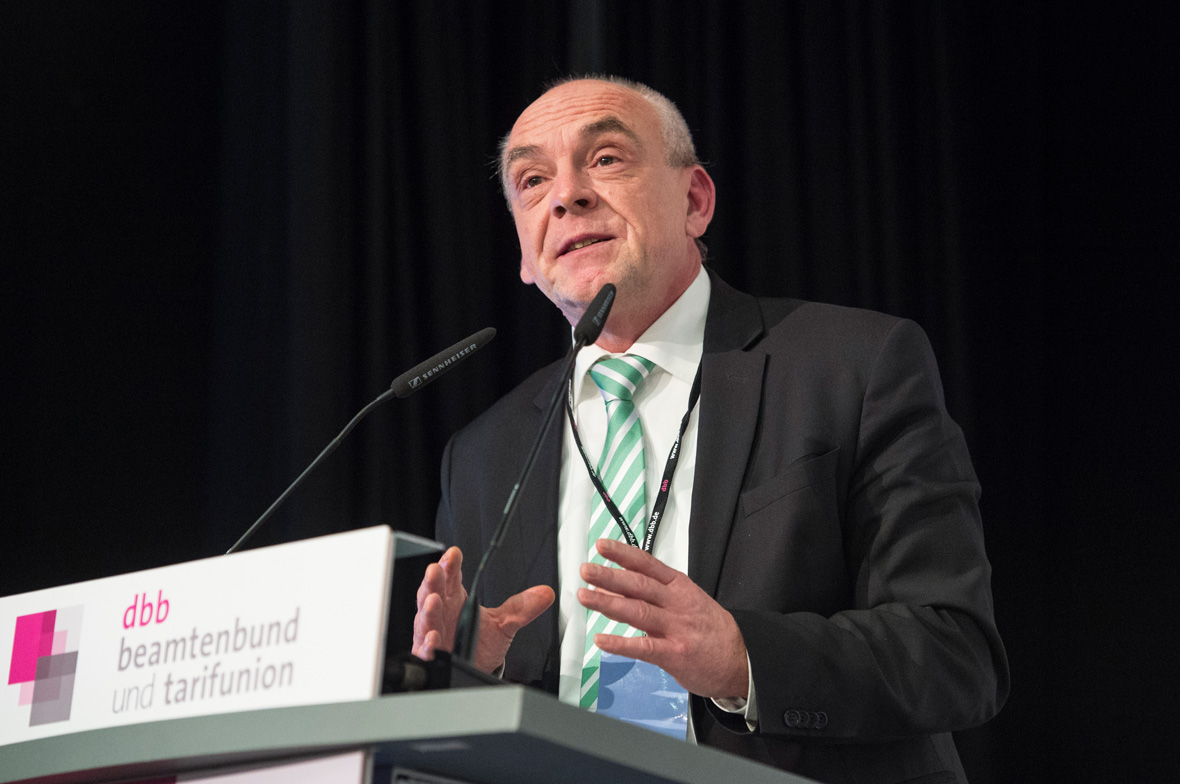 Jens Weichelt am Stehpult