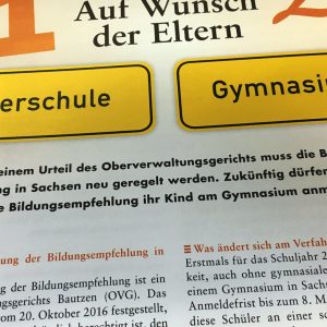 Schilder Entscheidung Oberschule Gymnasium