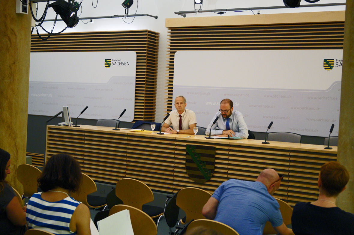 Zwei Redner Konferenz